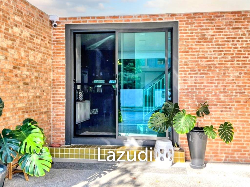 4 Bed 4 Bath 299 SQ.M Burasiri Pattanakarn