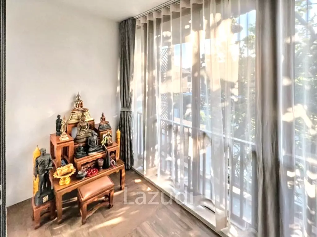 4 Bed 4 Bath 299 SQ.M Burasiri Pattanakarn