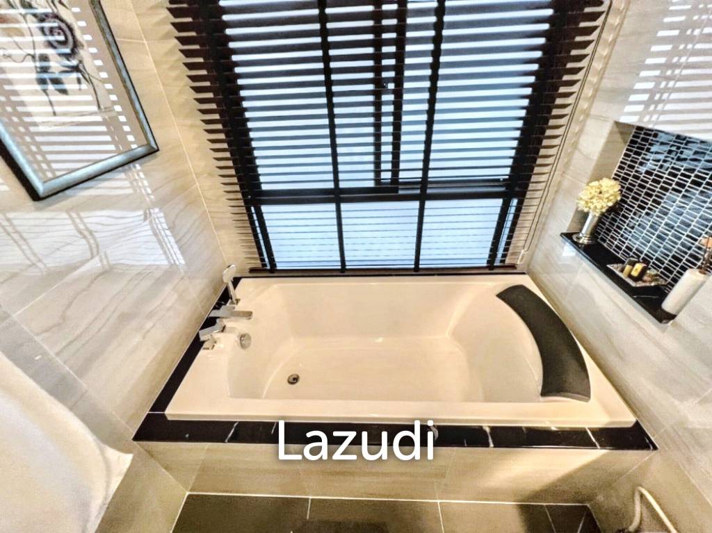 4 Bed 4 Bath 299 SQ.M Burasiri Pattanakarn