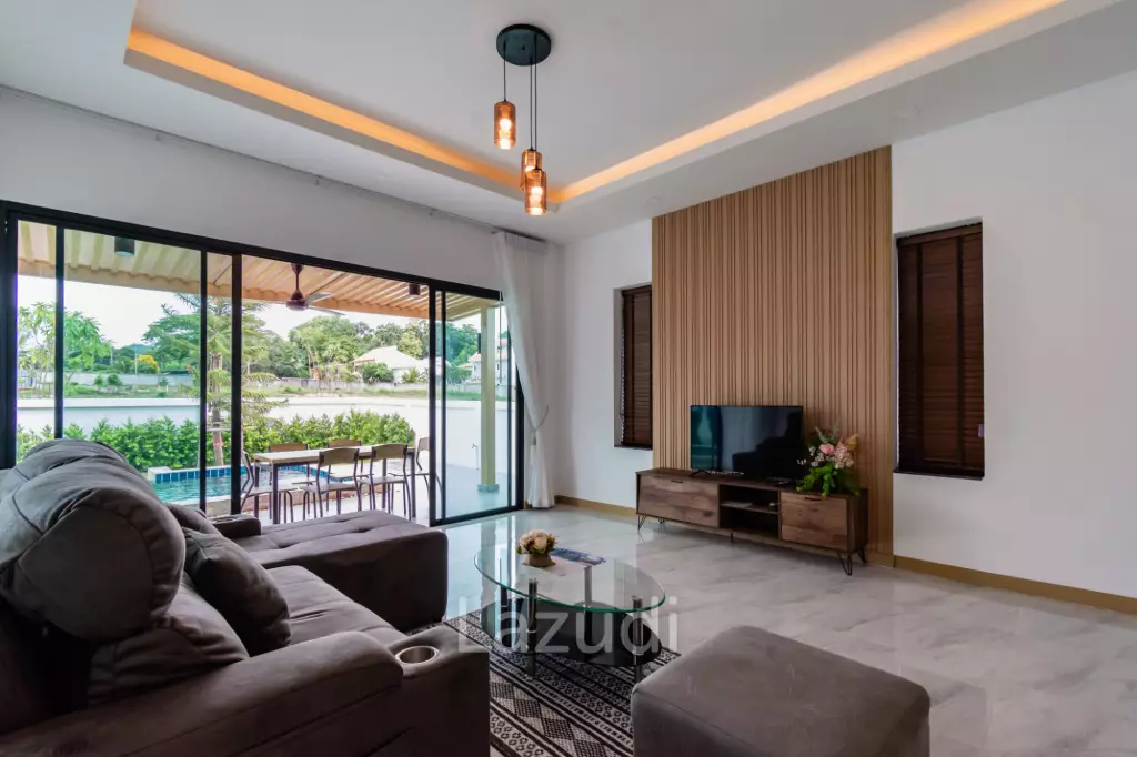 3 Beds 4 Baths 225 SQ.M BONAIR Villa Hua Hin
