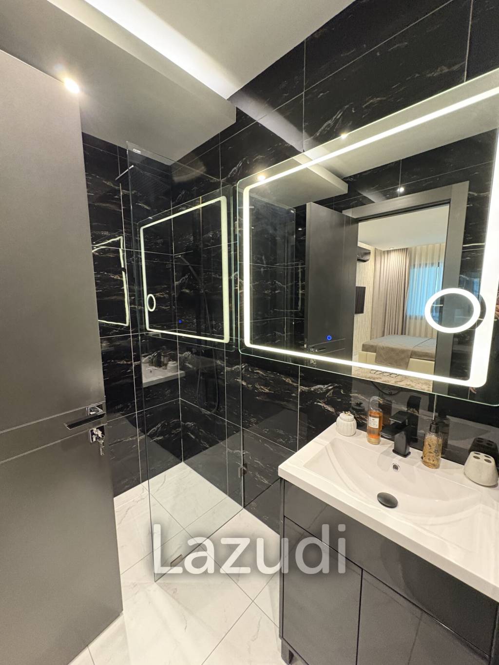 Zenith Pattaya 2 Bed 2 Bath 65 SQ.M