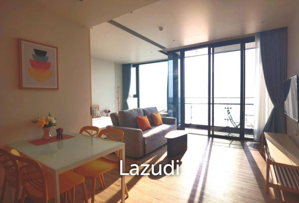 1 Bedroom 1 Bathroom 48.6 SQ.M. Arom Wongamat