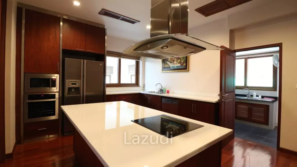 4 Bedrooms Luxury Pool Villa in Pran Premium Village