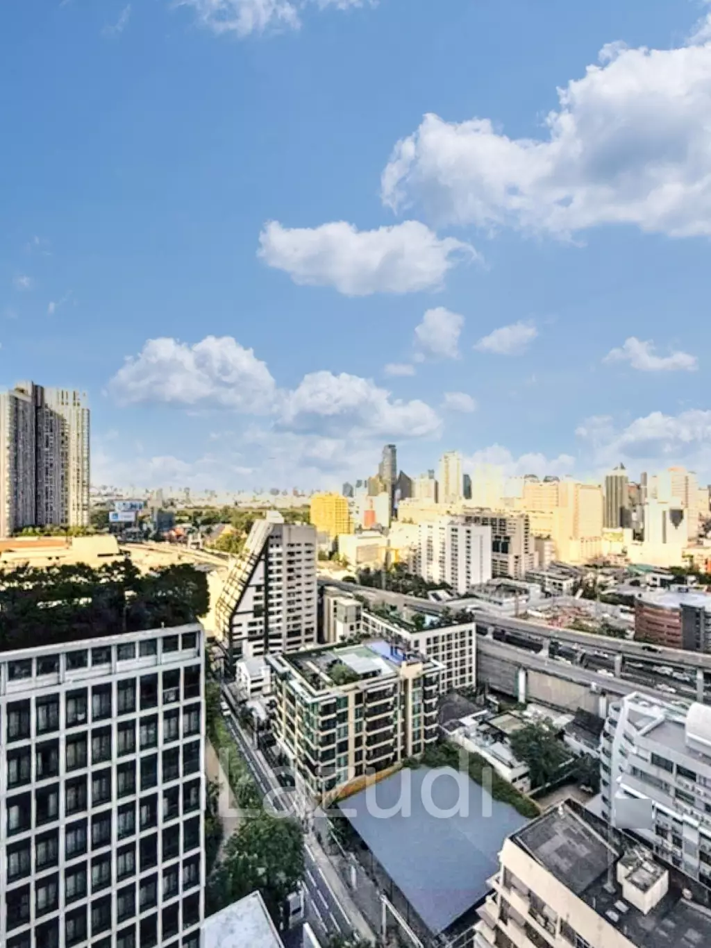 2 Bedroom 2 Bathroom 81 SQ.M Noble Ploenchit