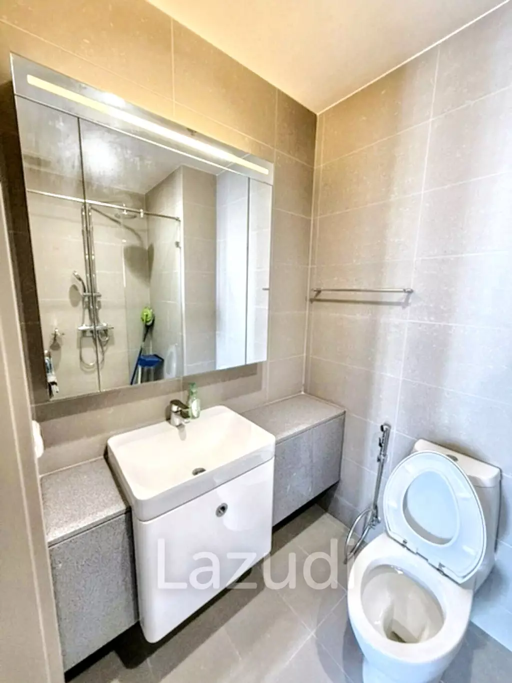 2 Bedroom 2 Bathroom 81 SQ.M Noble Ploenchit
