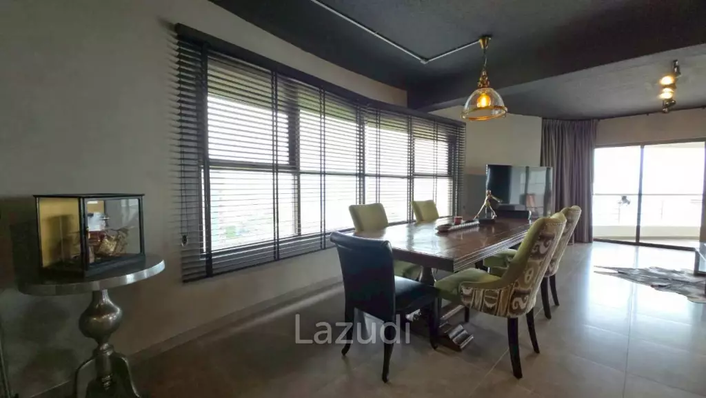 1 Bed 1 Bath 110 SQ.M. Metro Jomtien Condotel
