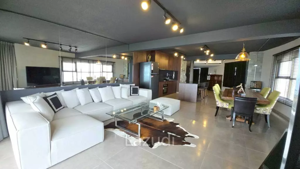 1 Bed 1 Bath 110 SQ.M. Metro Jomtien Condotel