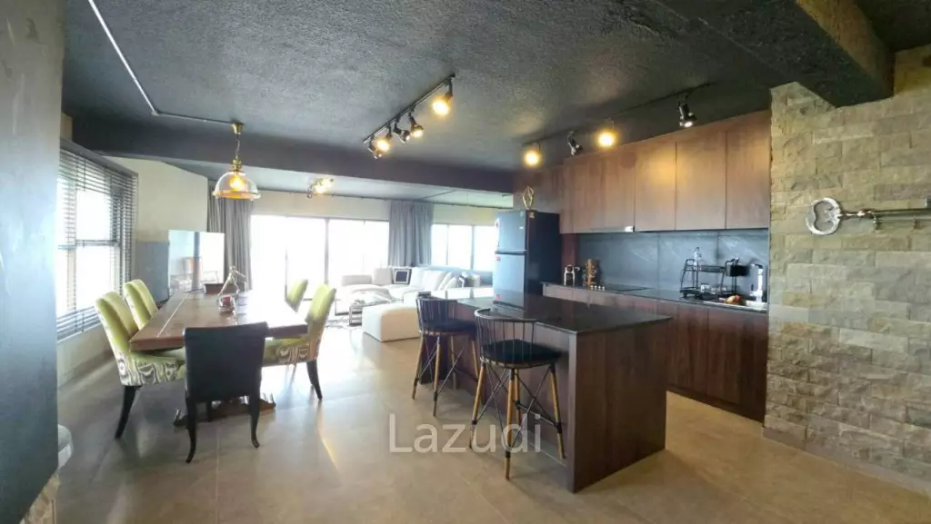 1 Bed 1 Bath 110 SQ.M. Metro Jomtien Condotel