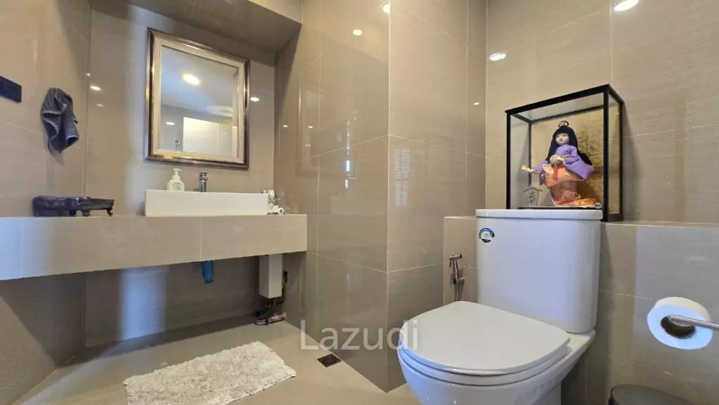 1 Bed 1 Bath 110 SQ.M. Metro Jomtien Condotel