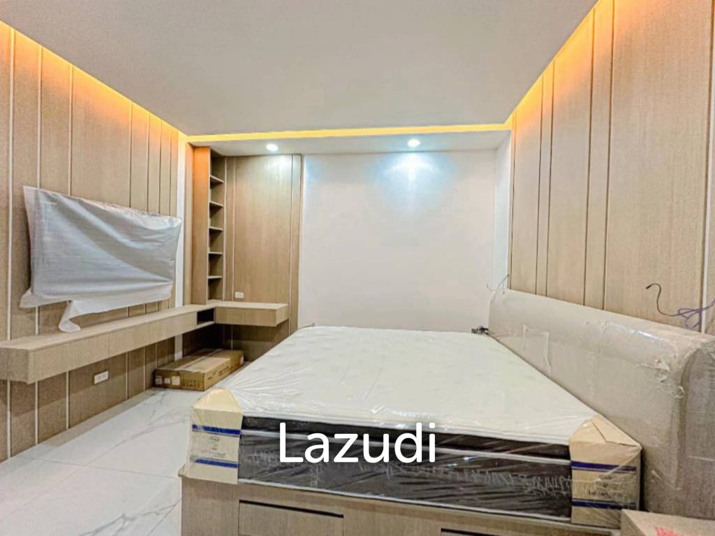 4-Bed Modern Villa in Prime area Bang Rak