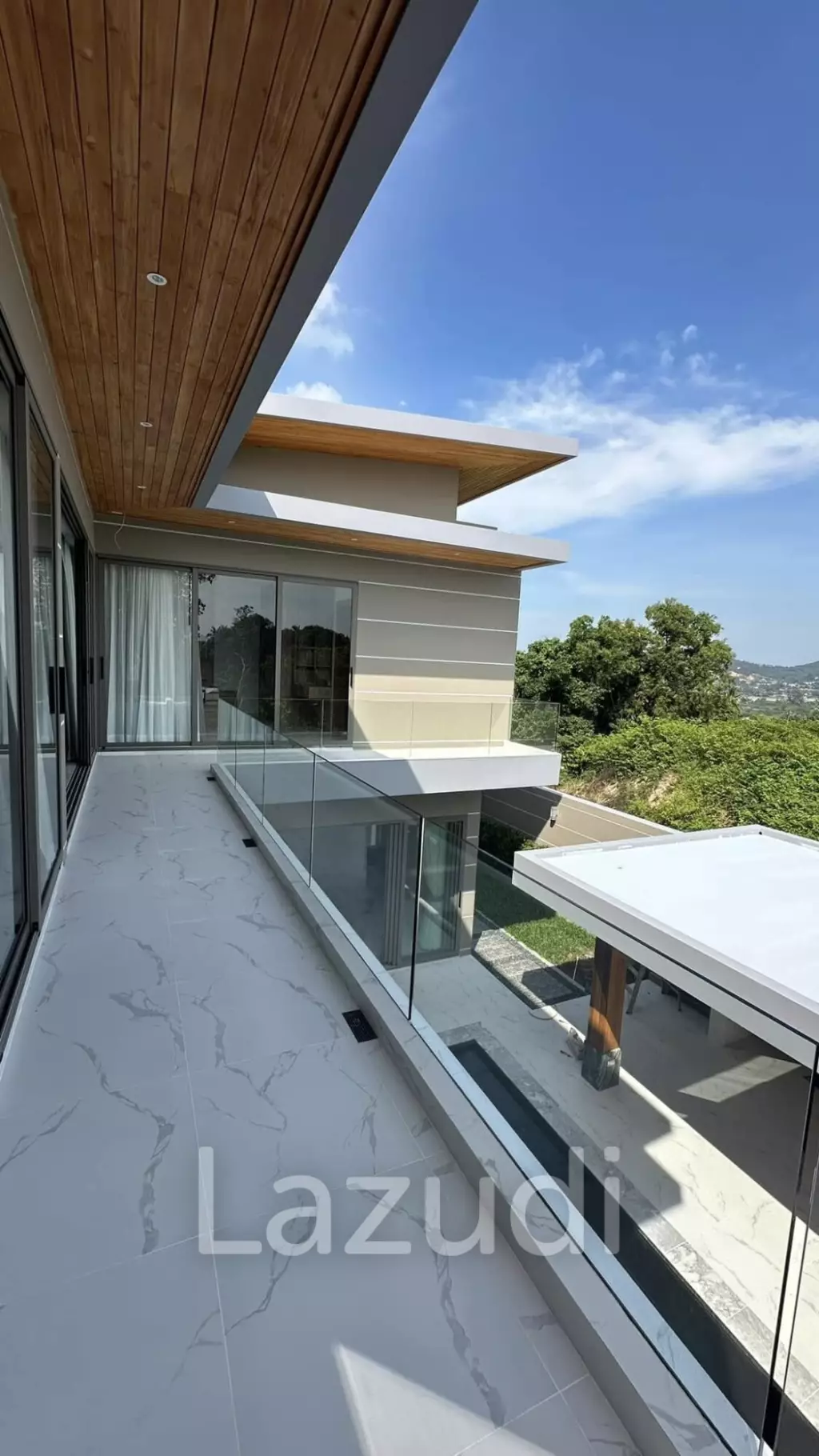 4-Bed Modern Villa in Prime area Bang Rak