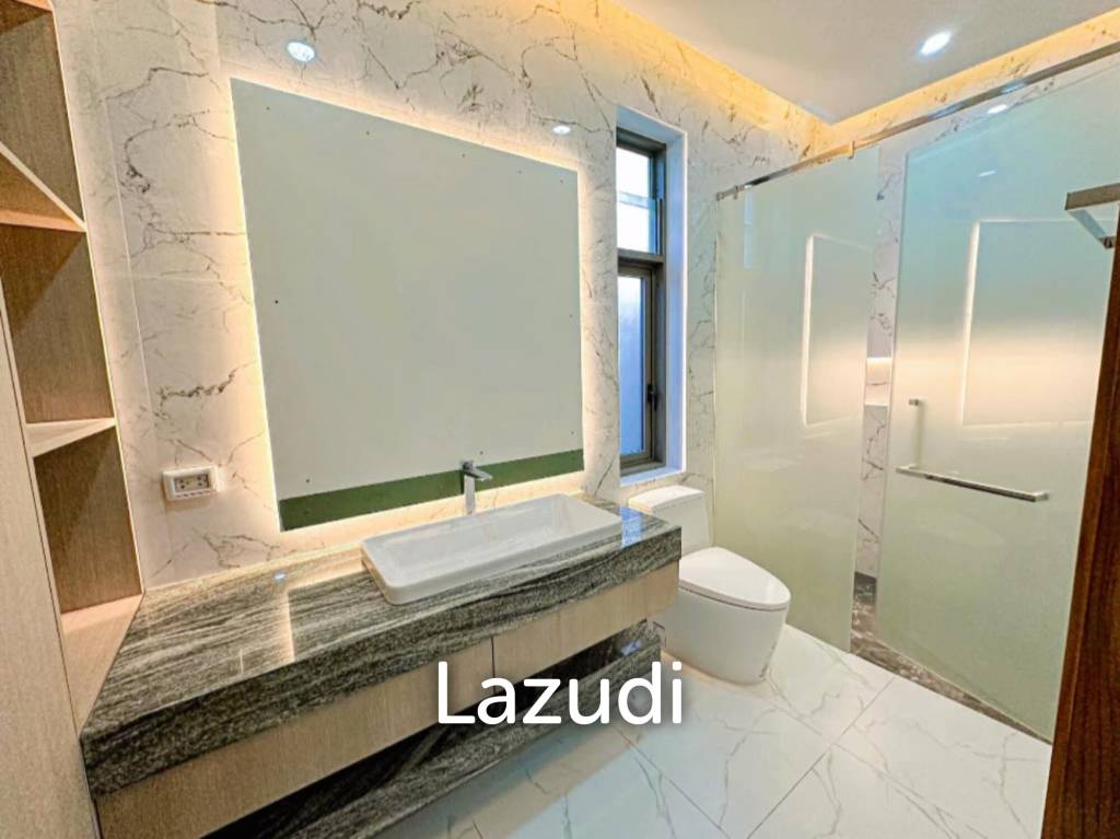 4-Bed Modern Villa in Prime area Bang Rak