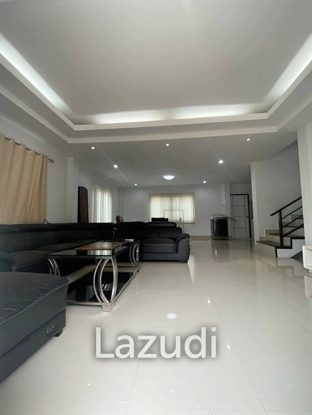 Sale/Rent 2-Storey 3 Bedrooms Detached House With Furniture