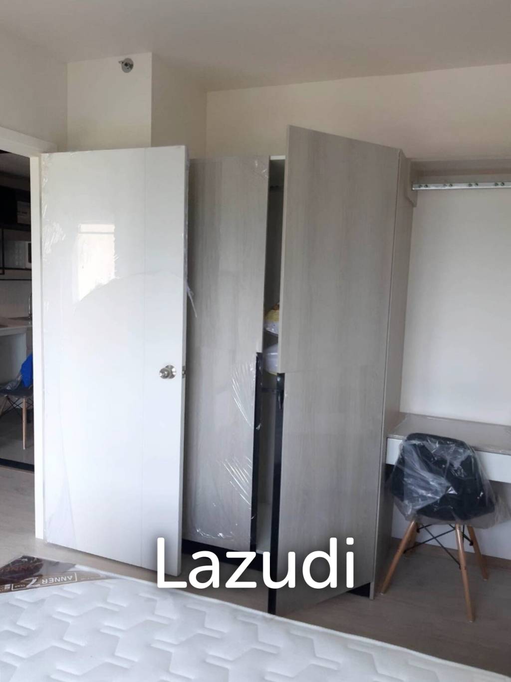 28 ตรม. ชั้น 3 1 ห้องนอน 1 ห้องนอน ใกล้เซ็นทรัล
