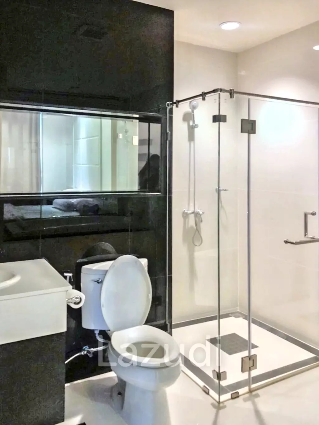 1 Bed 1 Bath 54 SQ.M  The Address Chidlom