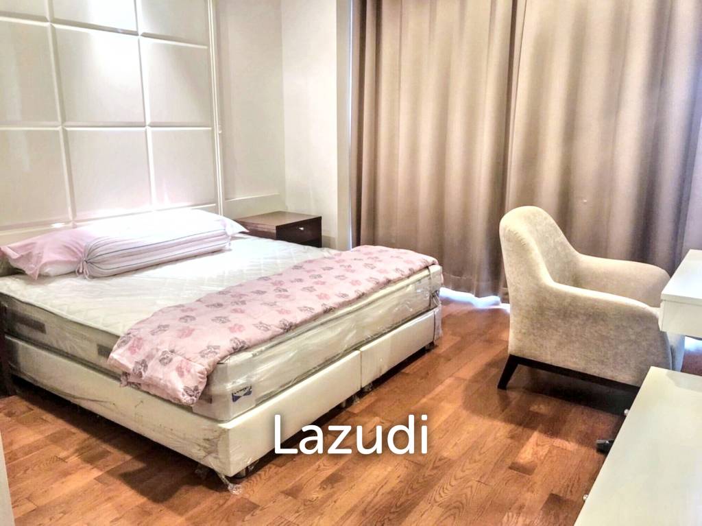 1 Bed 1 Bath 54 SQ.M  The Address Chidlom