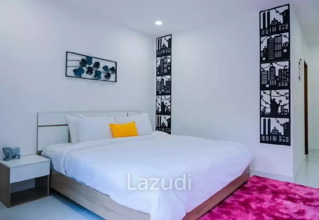 Beachfront 4-bedroom villa in Ao Yon