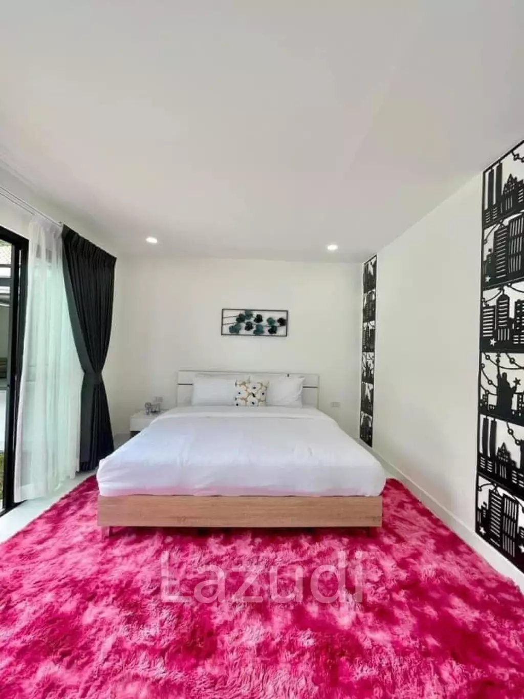 Beachfront 4-bedroom villa in Ao Yon