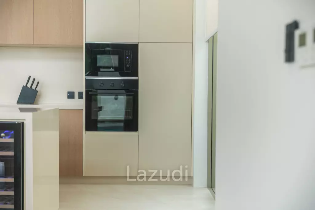 Modern Luxury 4 Bedroom Villa For Sale In Thalang