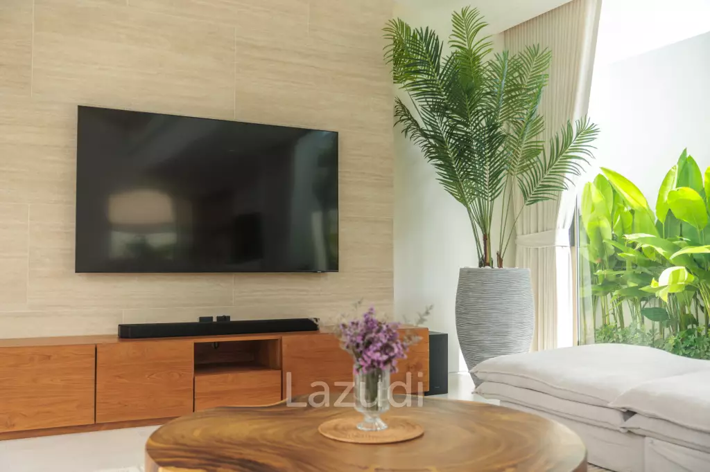 Modern Luxury 4 Bedroom Villa For Sale In Thalang