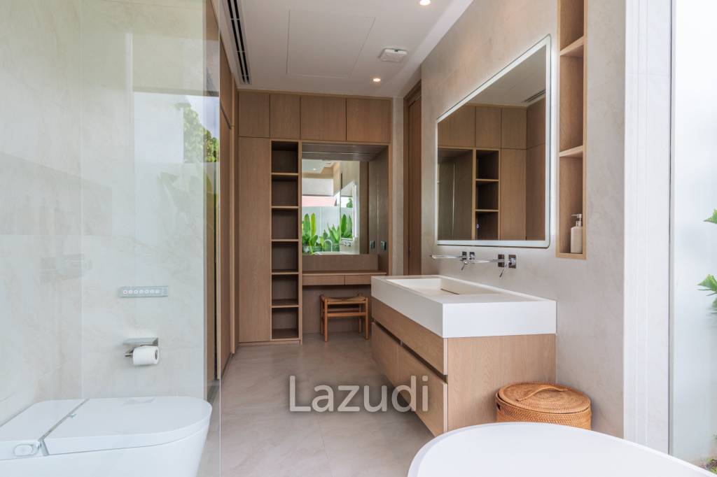 Modern Luxury 4 Bedroom Villa For Sale In Thalang