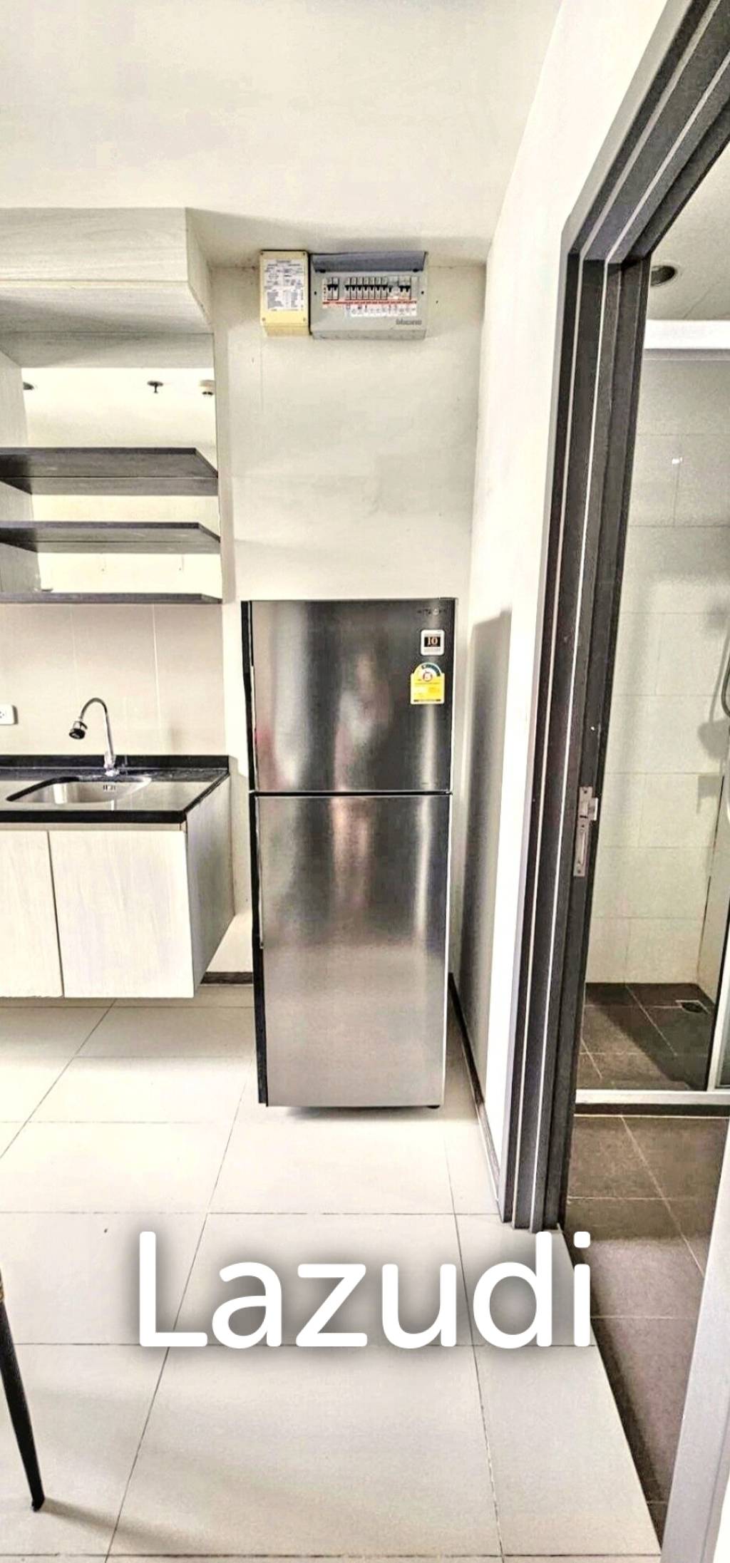 1 Bed 1 Bath  27 SQ.M The Base Park East Sukhumvit 77