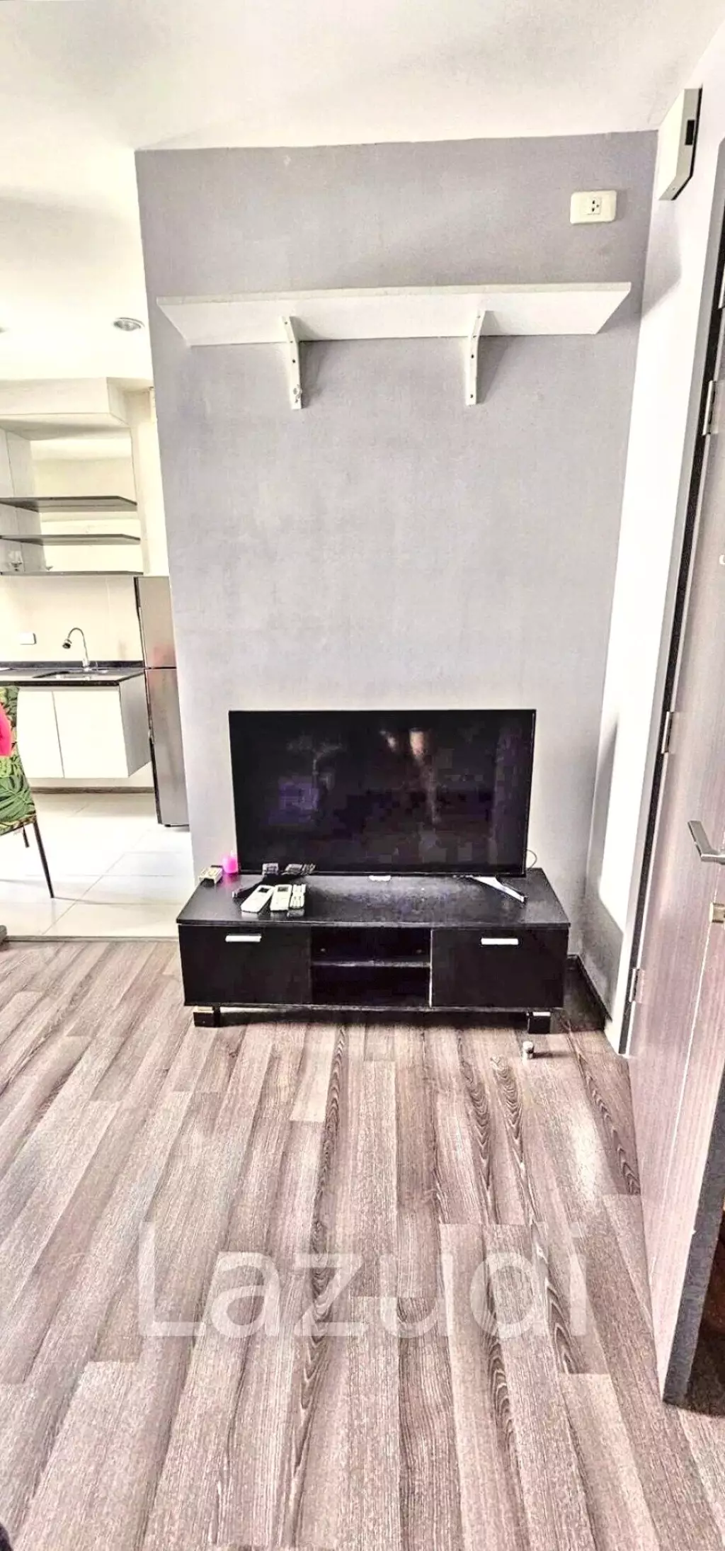 1 Bed 1 Bath  27 SQ.M The Base Park East Sukhumvit 77