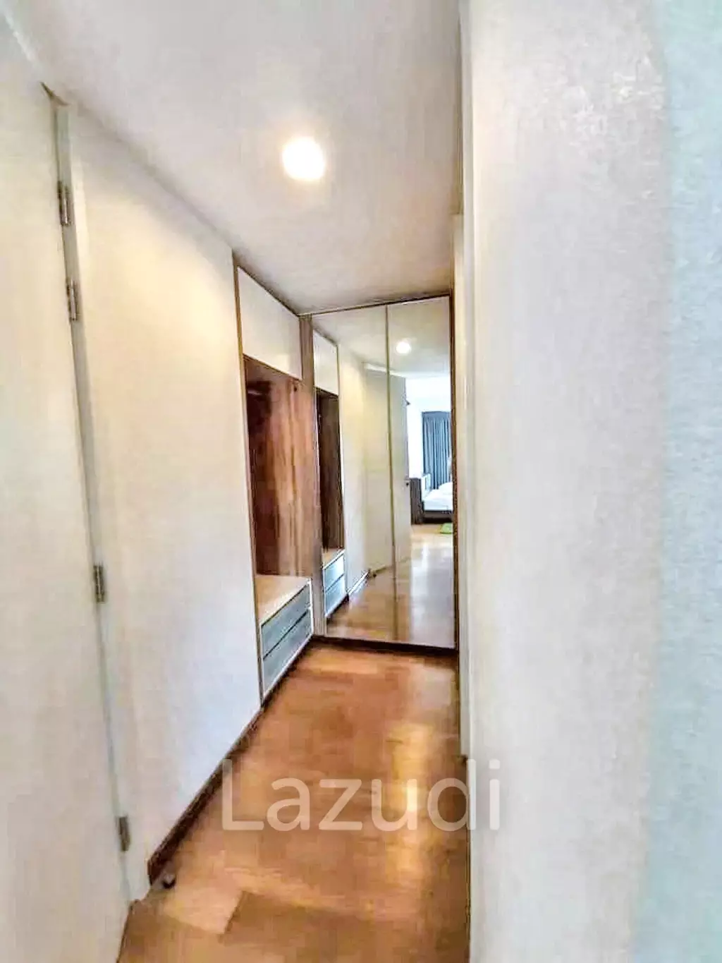 2 Bedroom 2 Bathroom   71 SQ.M  Via 31