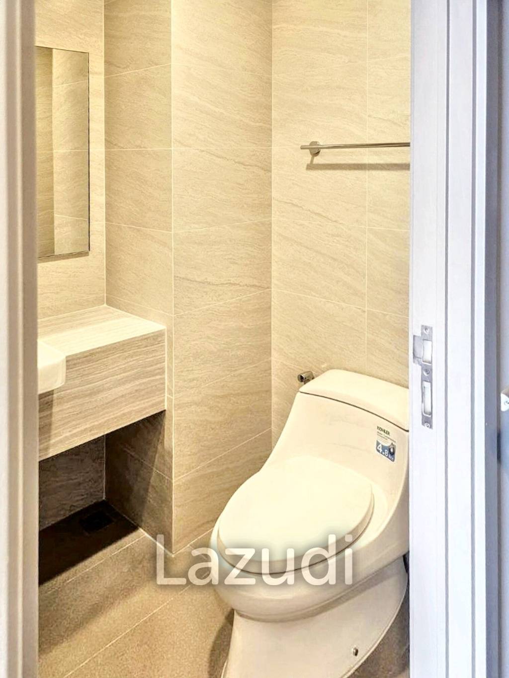 1 Bed 1 Bath  28 SQ.M  The Crown Residences
