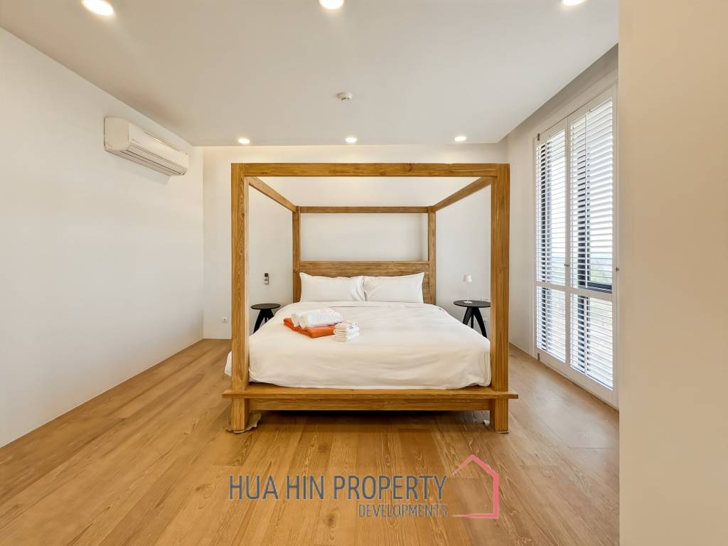 Luxurious Condo with Scenic Golf Course View in Black Mountain Hua Hin