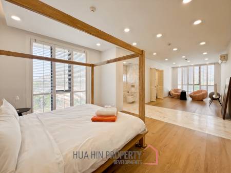 Luxurious Condo with Scenic Golf Course View in Black Mountain Hua Hin