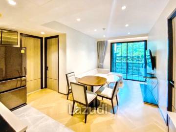 2 Bedrooms 2 Bathrooms 67 SQM The Reserve Sukhumvit 61