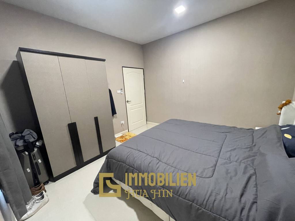 บ้านรักรีสอร์ท : บ้านพักที่ได้รับการดูแลอย่างดี มี 3 ห้องนอน 2 ห้องน้ำ