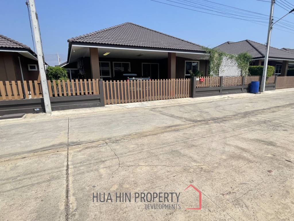 Baan Rak Resort: Well-maintained house with 3 bedrooms and 2 bathrooms