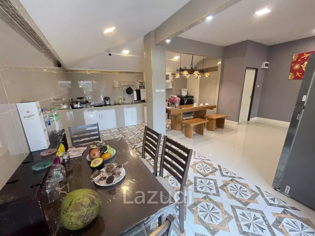 Baan Rak Resort: Well-maintained house with 3 bedrooms and 2 bathrooms