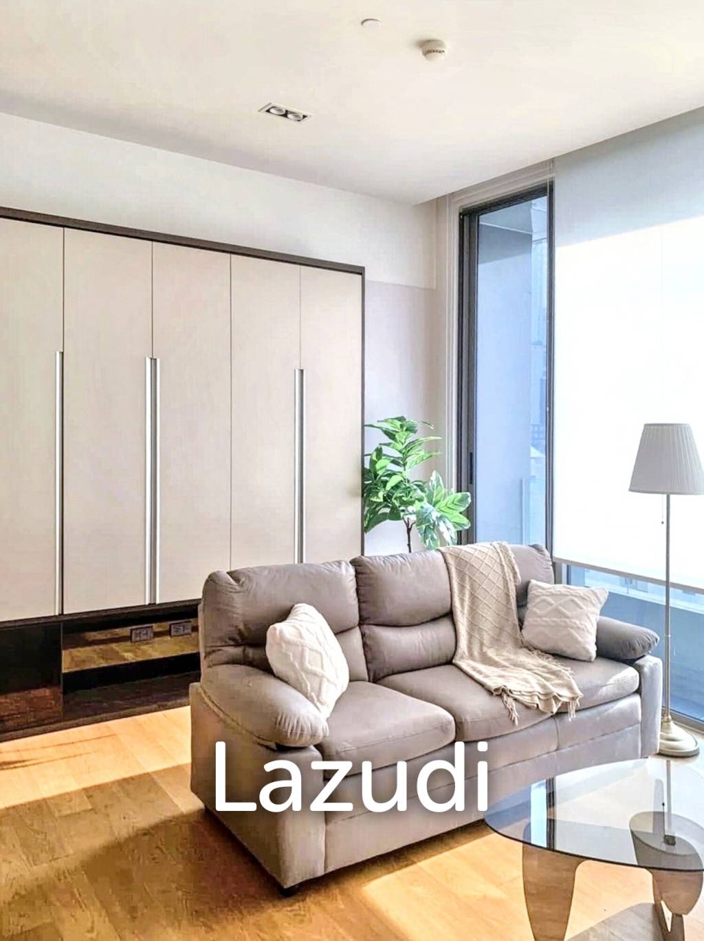 1 Bedroom 1 Bathroom 57 SQ.M Saladaeng One