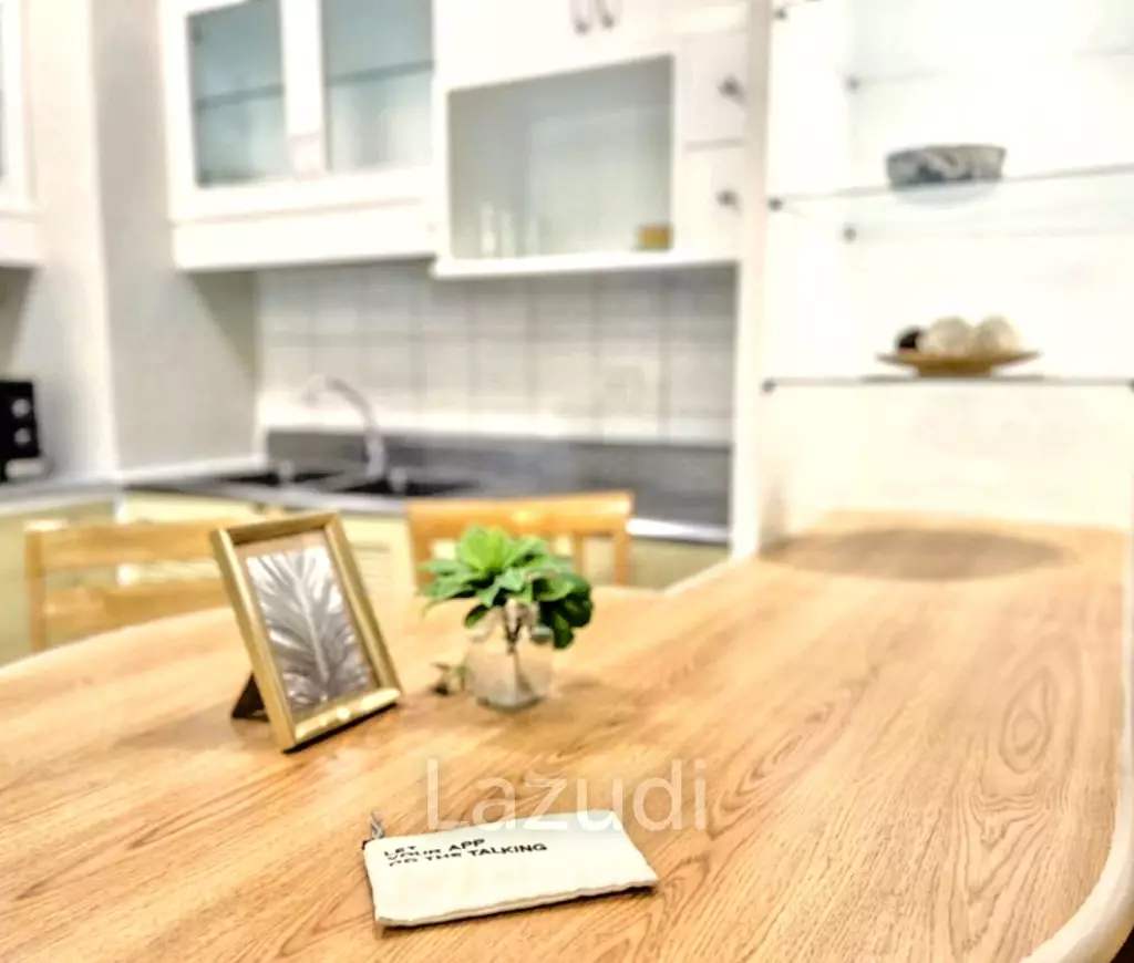 2 Bed 1 Bath  75 SQ.M Supalai Place Sukhumvit 39