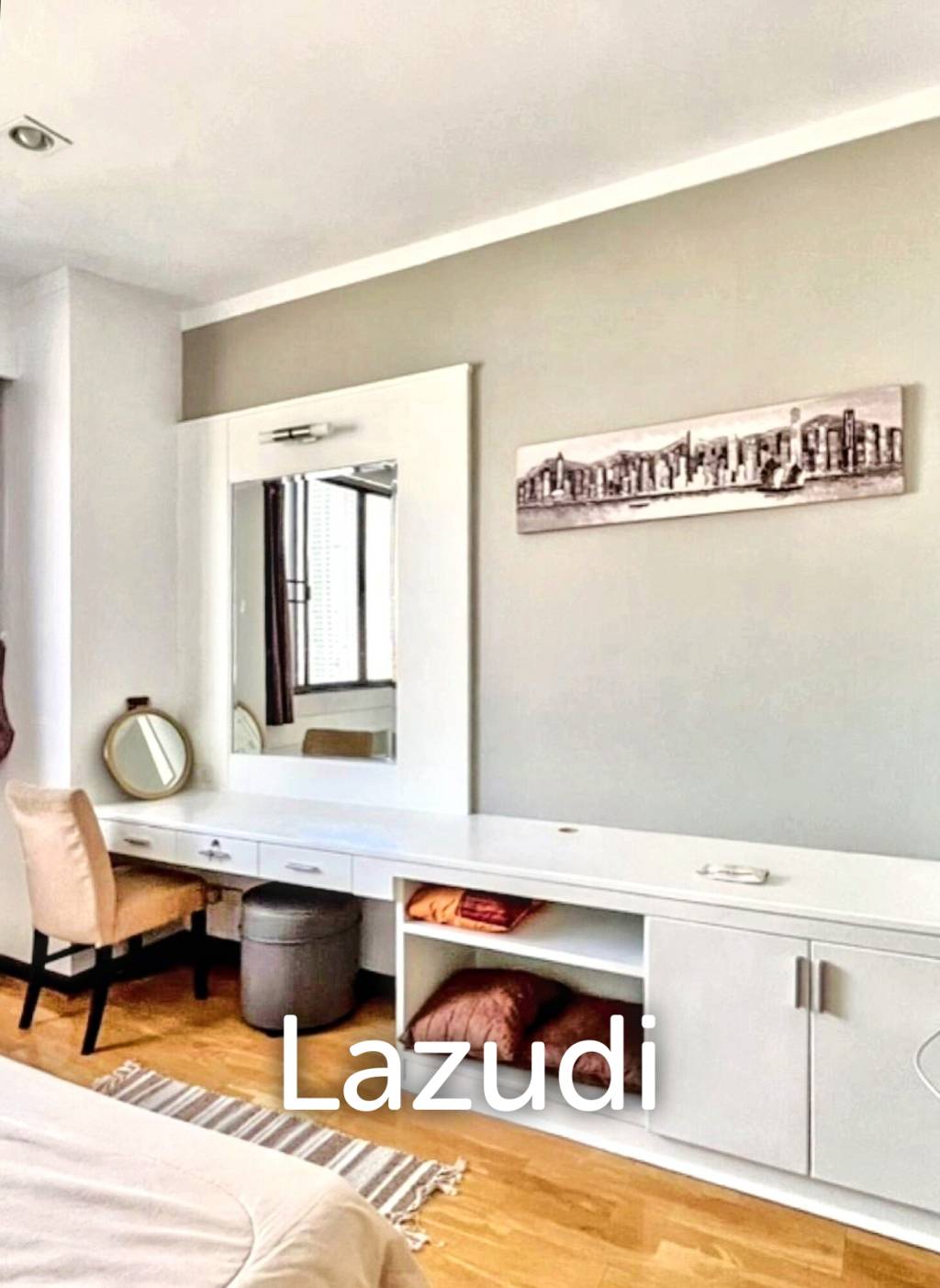 2 Bed 1 Bath  75 SQ.M Supalai Place Sukhumvit 39