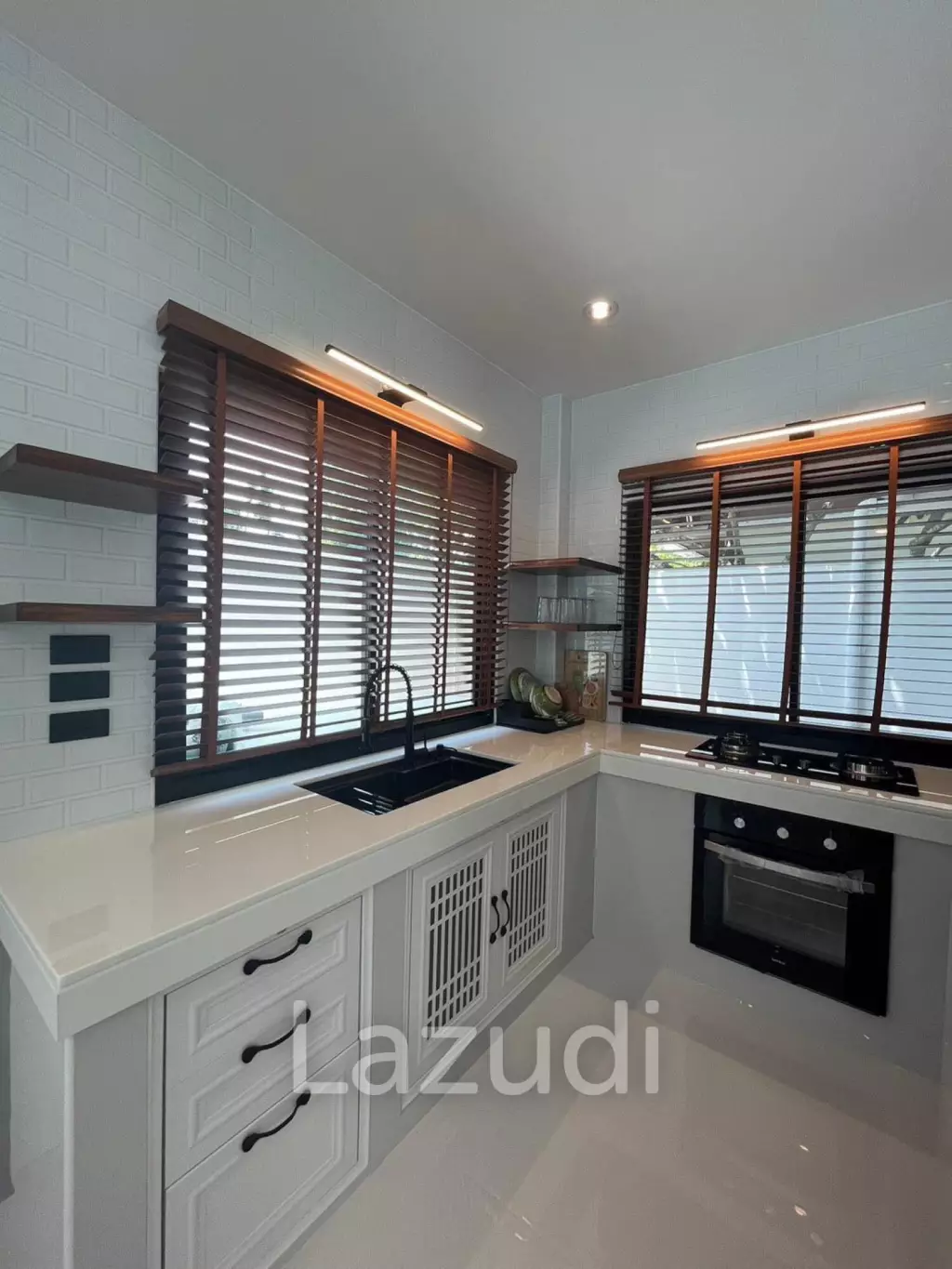 Peaceful 3 Bedroom Pool Villa In Chalong