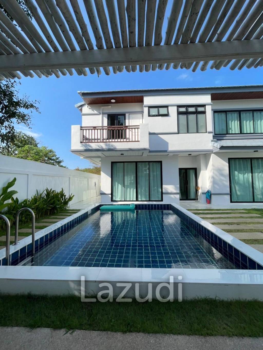 Peaceful 3 Bedroom Pool Villa In Chalong