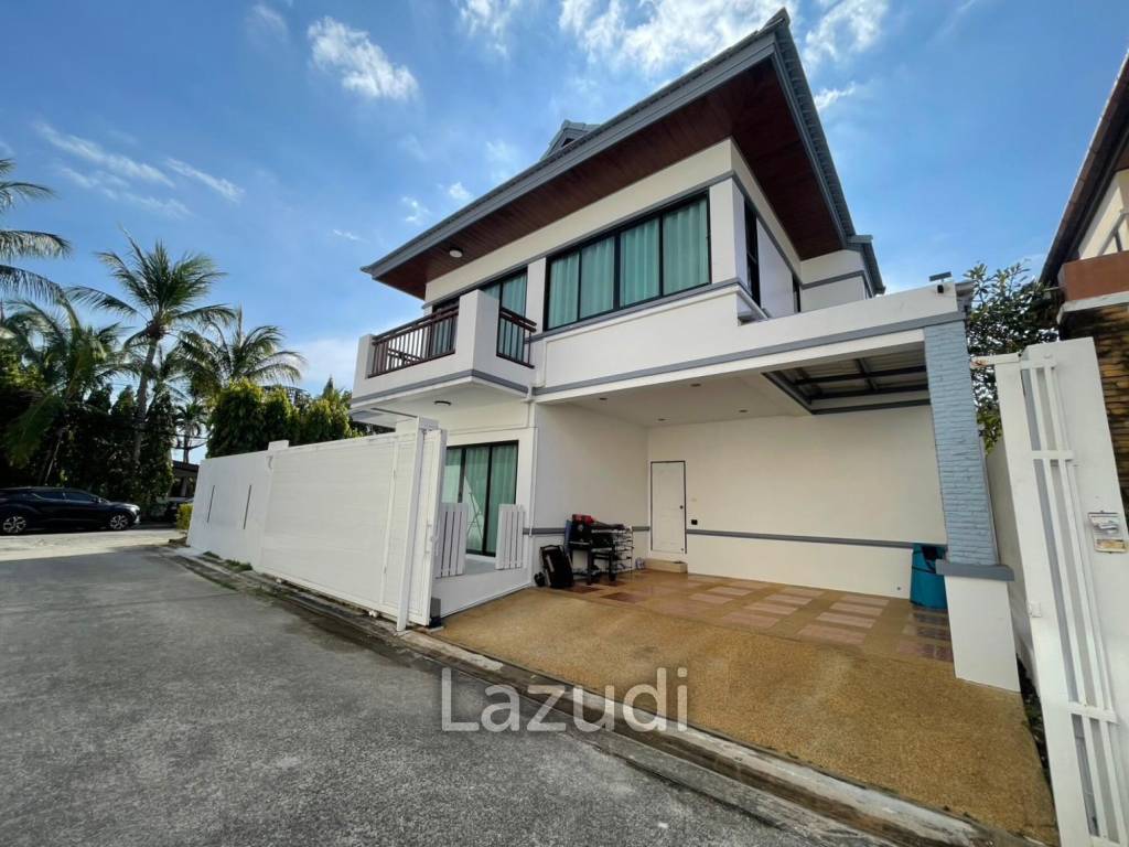 Peaceful 3 Bedroom Pool Villa In Chalong