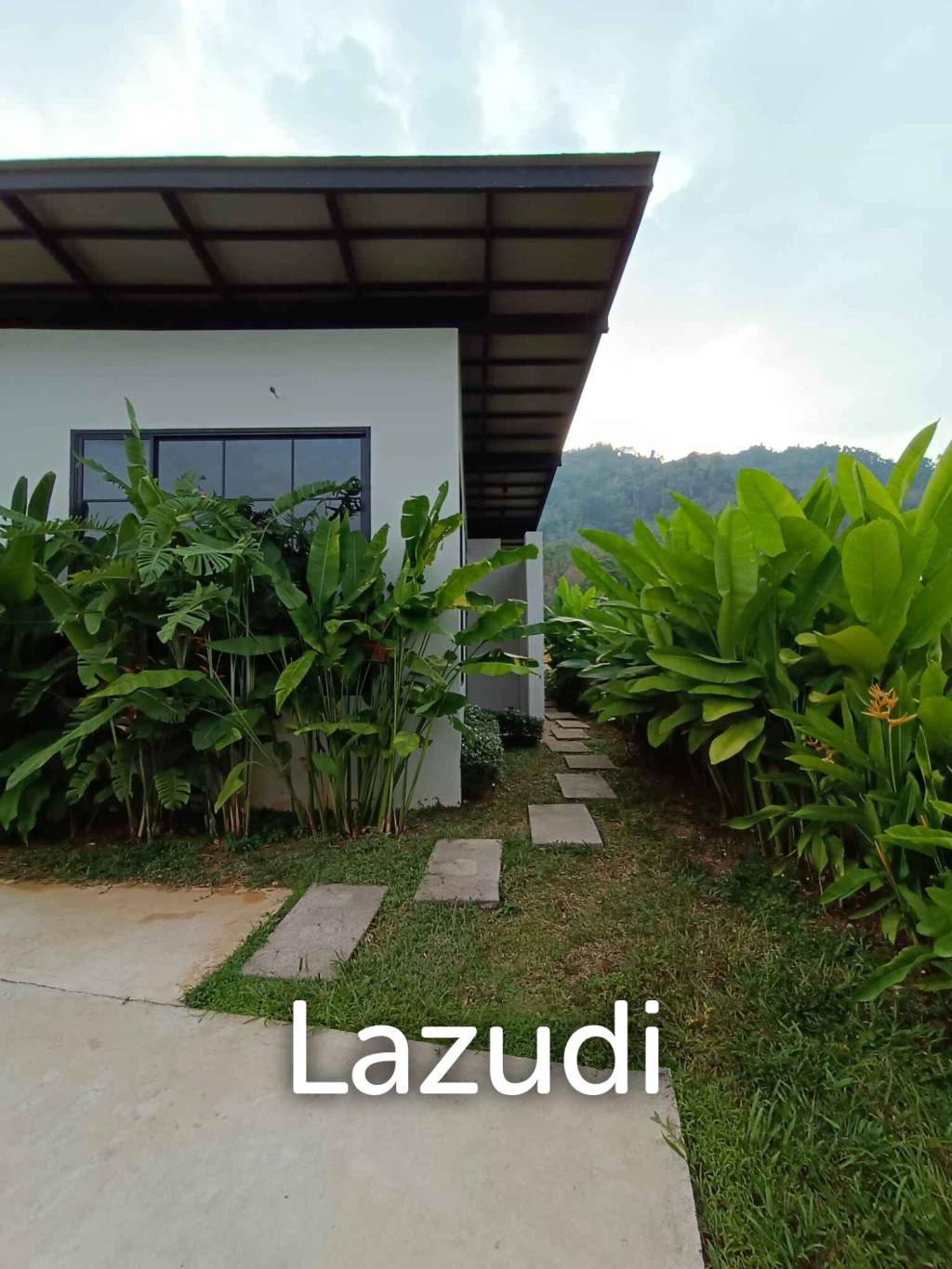 Modern Art 2-Bedroom Pool Villa in Sakhu