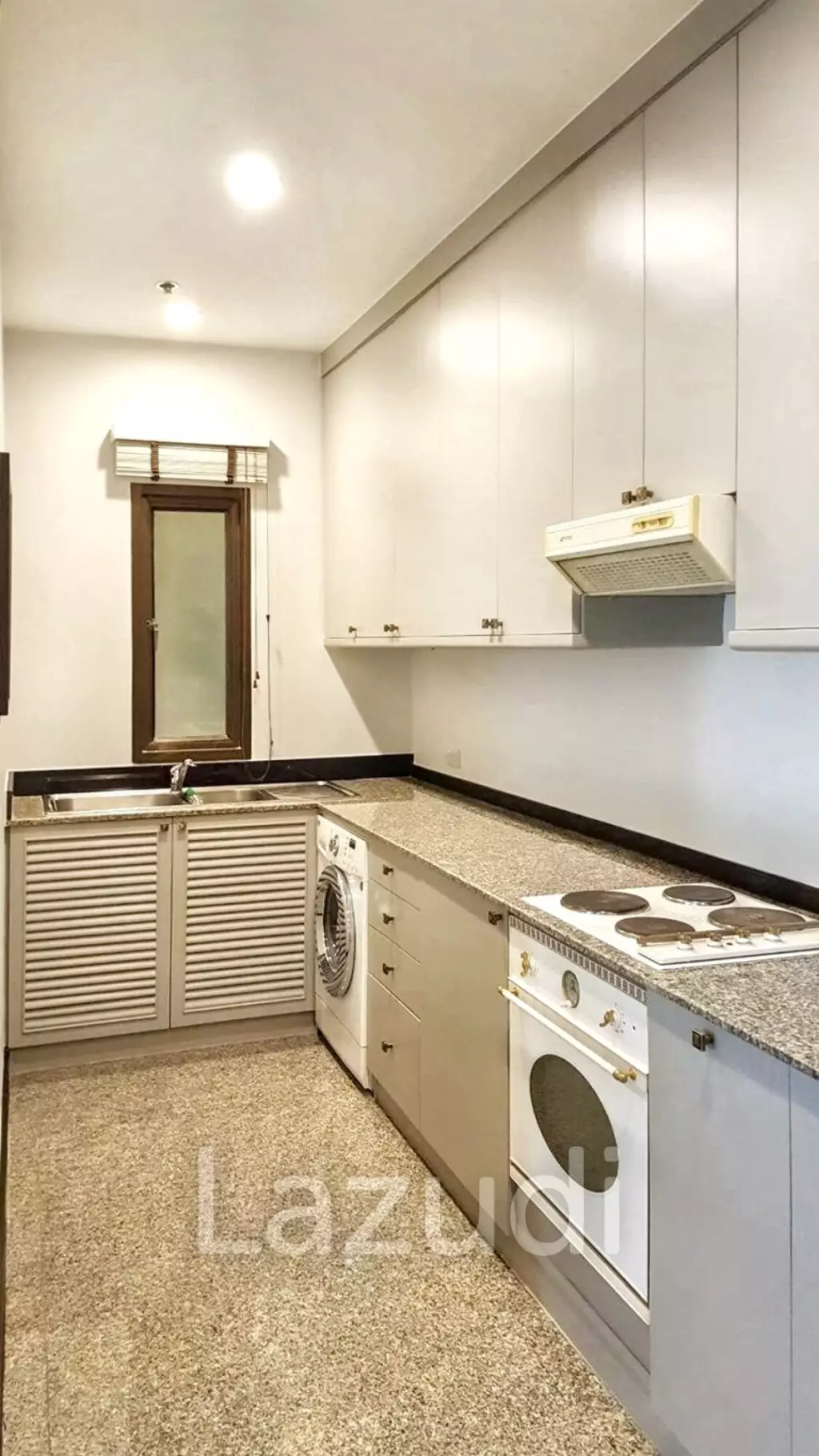 2 Bed 2 Bath 137 SQ.M. Baan Chao Praya