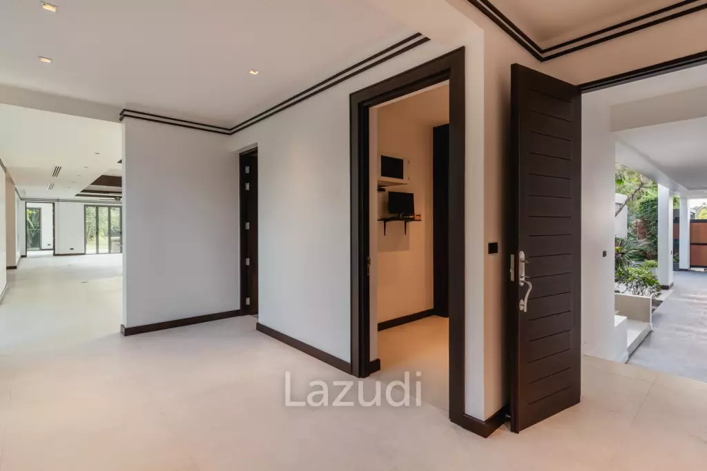 Luxury 5 Bedroom Lake House For Sale In Cherng Talay