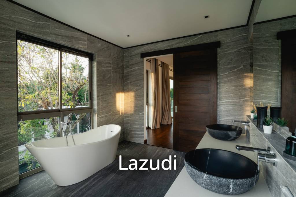 Luxury 5 Bedroom Lake House For Sale In Cherng Talay