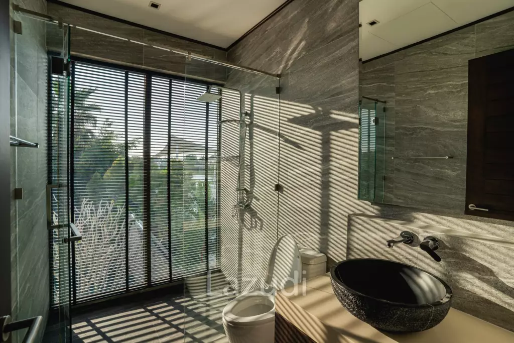 Luxury 5 Bedroom Lake House For Sale In Cherng Talay