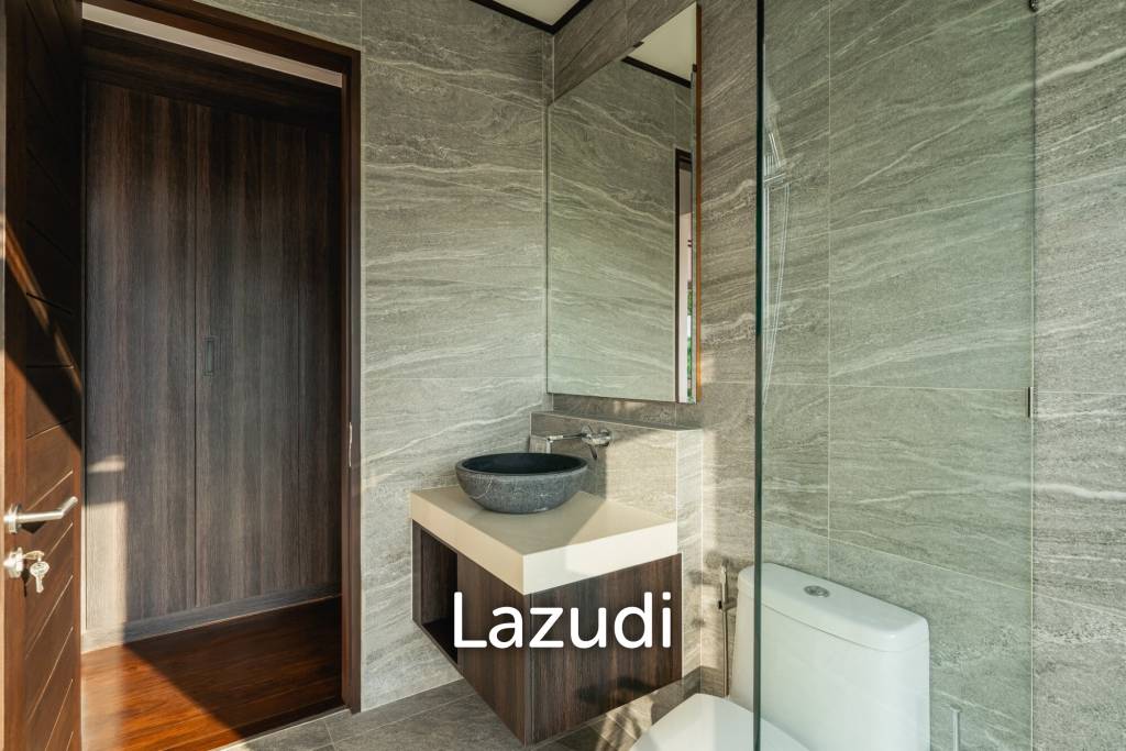 Luxury 5 Bedroom Lake House For Sale In Cherng Talay
