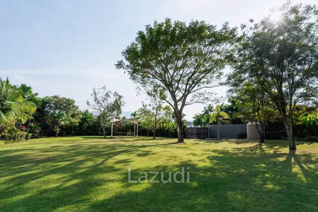 Luxury 5 Bedroom Lake House For Sale In Cherng Talay