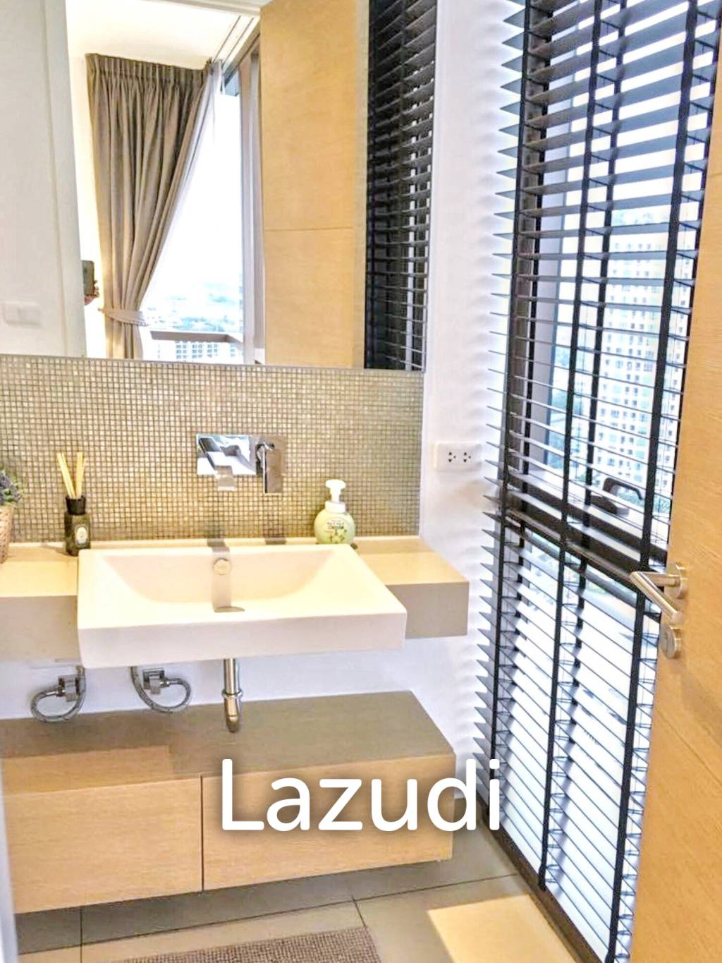 2 Bedroom 3 Bathroom 74 SQ.M The Lofts Ekkamai