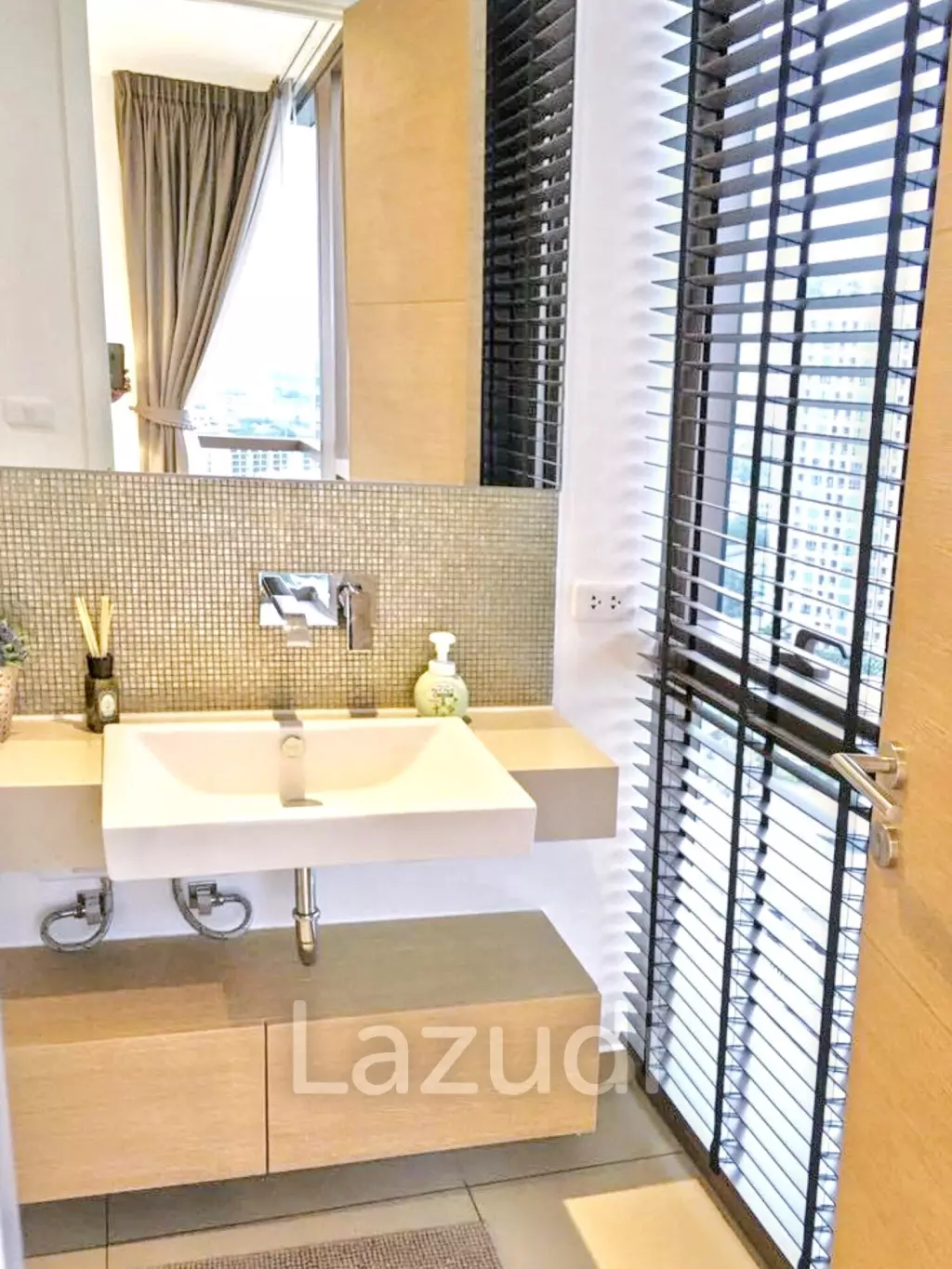 2 Bedroom 3 Bathroom 74 SQ.M The Lofts Ekkamai
